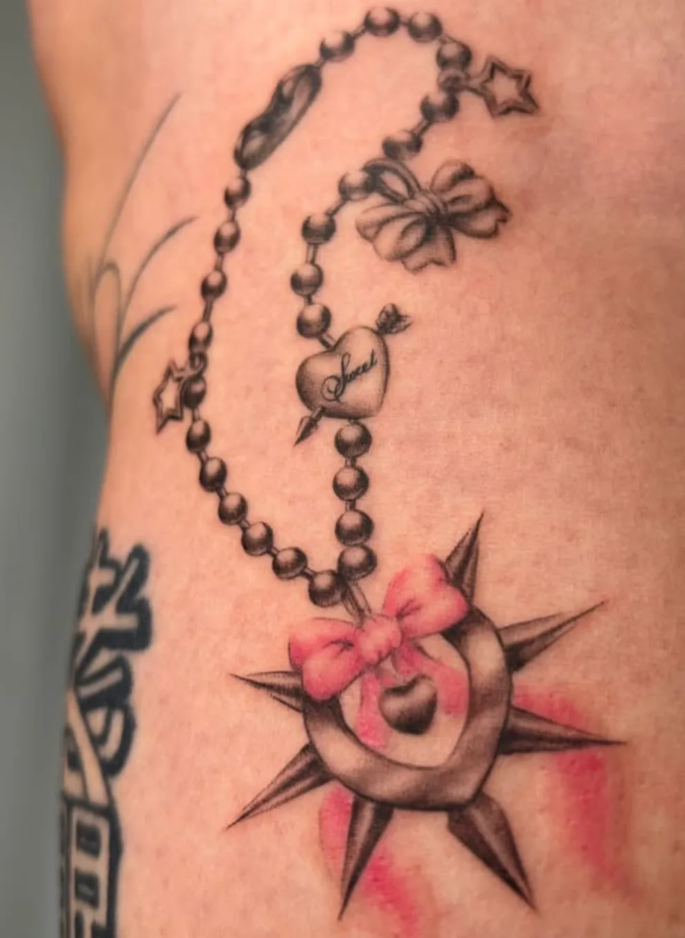 Tatuaje de estilo ilustración